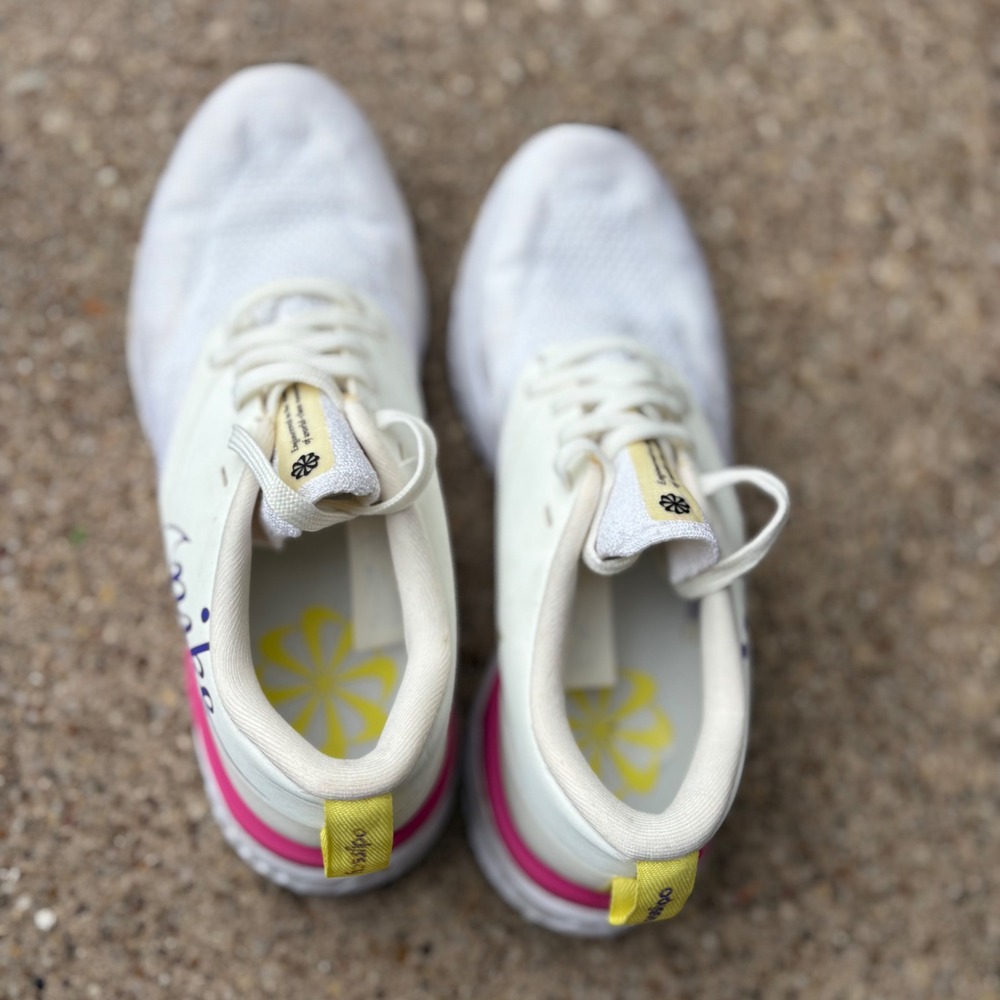 Nike Odyssey React Flyknit 2 running shoe size 6 lace up lightweight white train - Picture 5 of 6